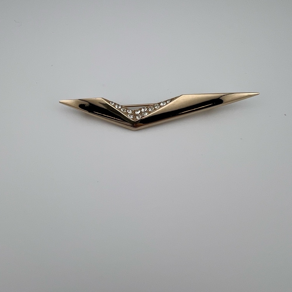 Vintage Park Lane Gold Tone and Clear Rhinestones Brooch. Used.